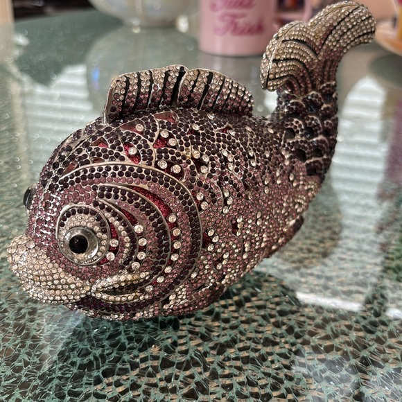 natasha Handbags - Natasha Czech Crystal Fish Clutch